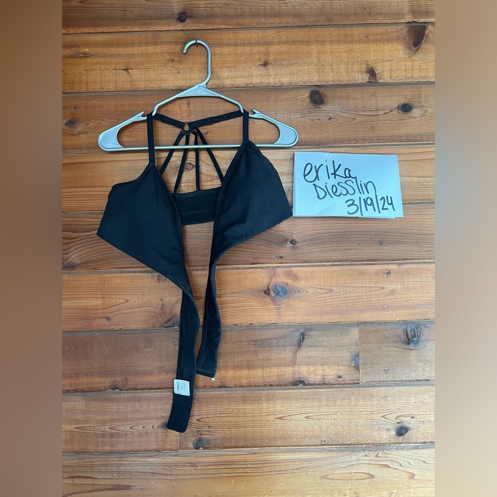 Alphalete Wrap Around Bra